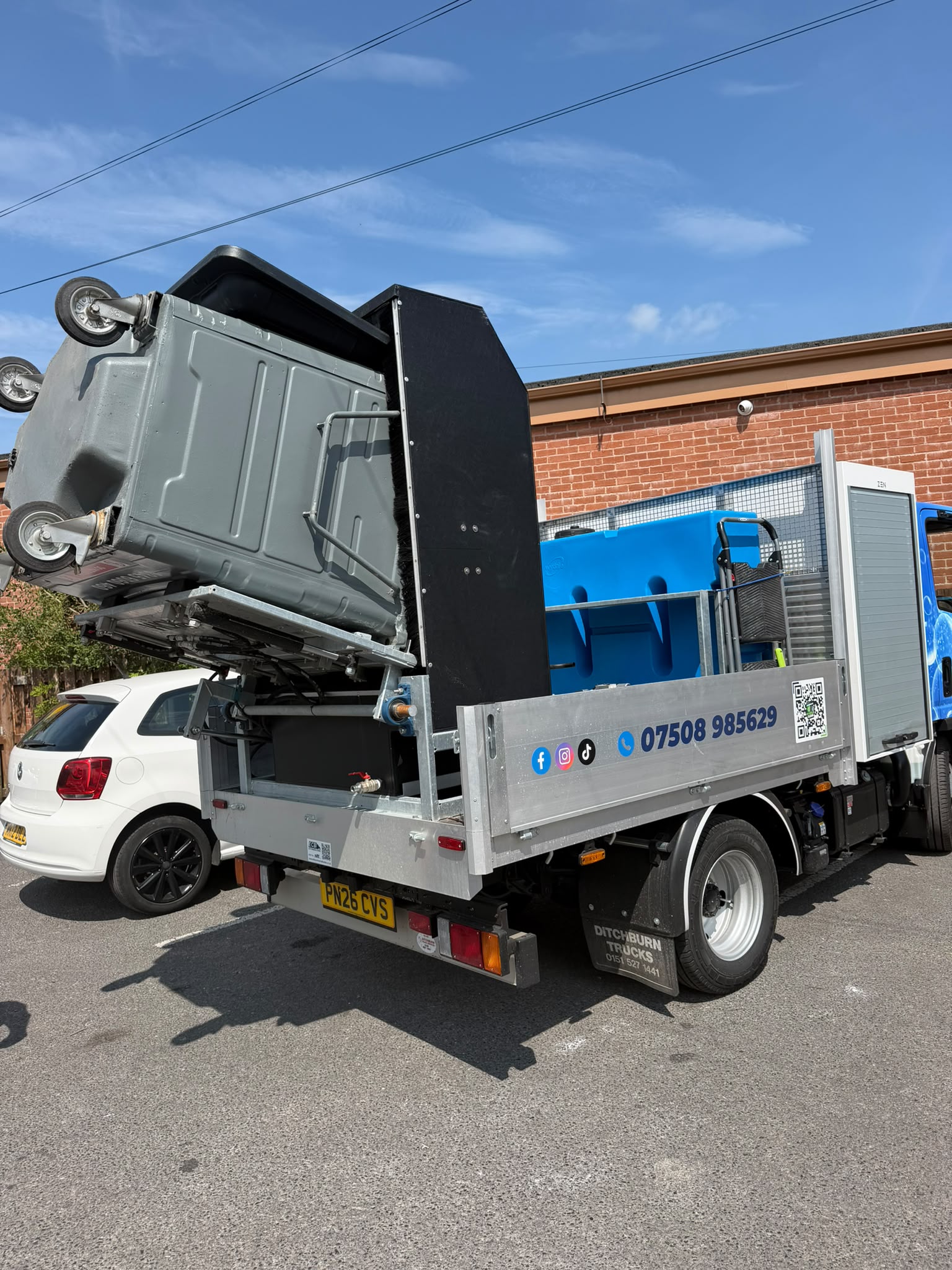 Professional Wheelie Bin Cleaning in Garstang, Fylde & Wyre